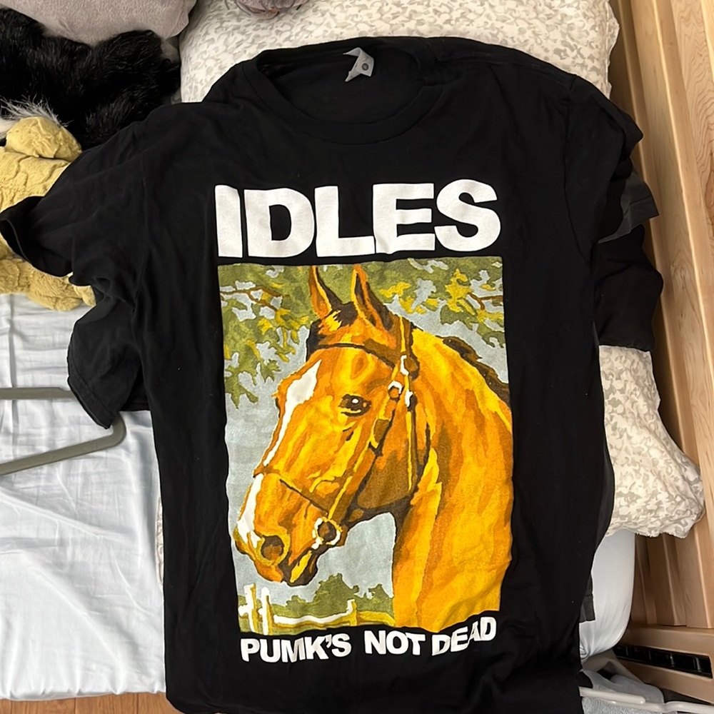 IDLES tshirt